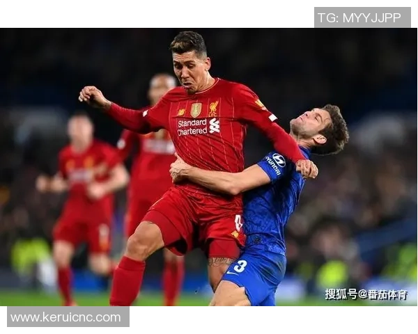 利物浦迎战切尔西，英超焦点大战激烈上演，两队全力争夺榜首位置
